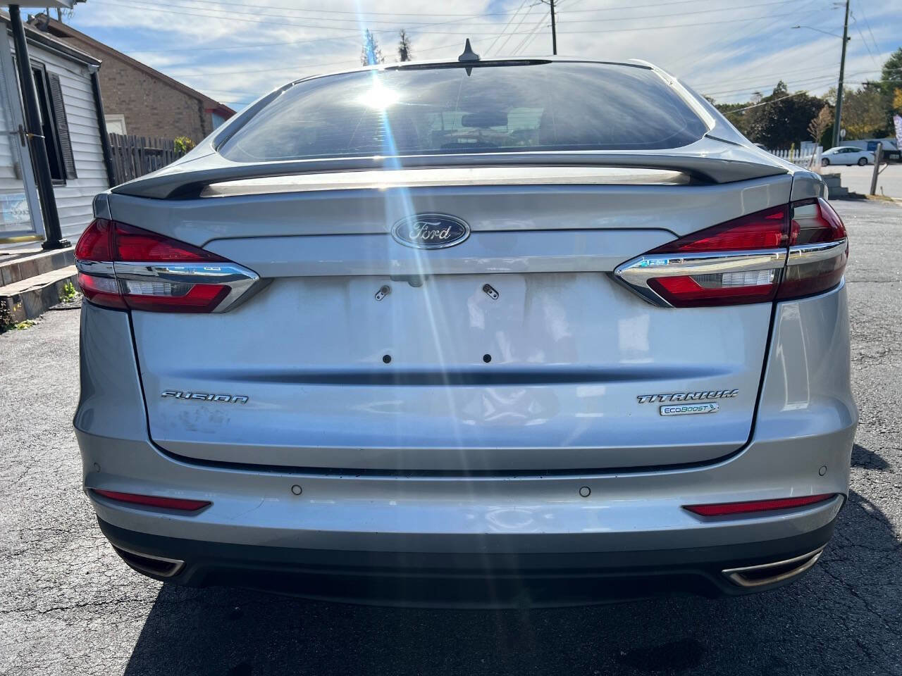Used 2020 Ford Fusion Titanium image 8
