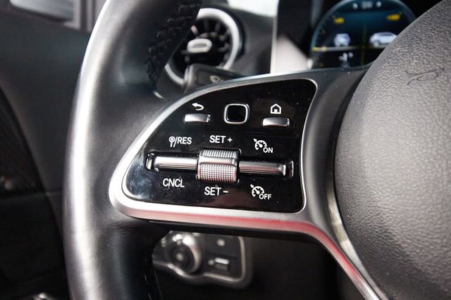 Used 2022 Mercedes-Benz GLA 250 4MATIC image 15