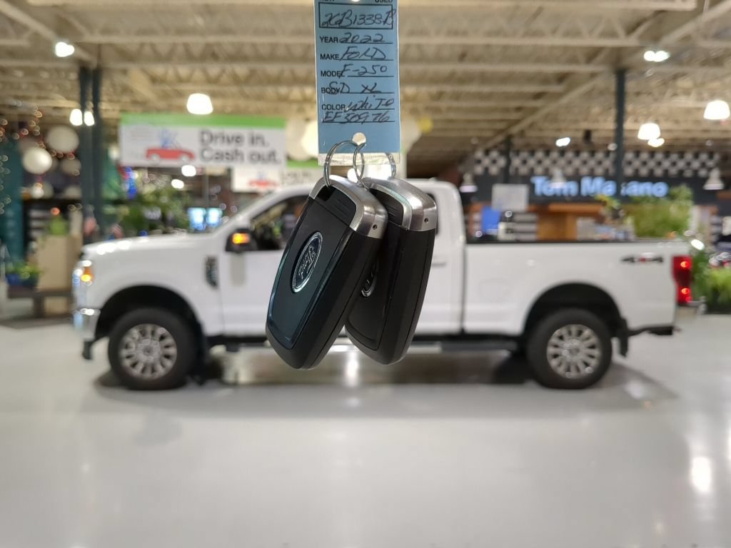 Used 2022 Ford F250 Lariat w/ Lariat Ultimate Package AWD/4WD image 4