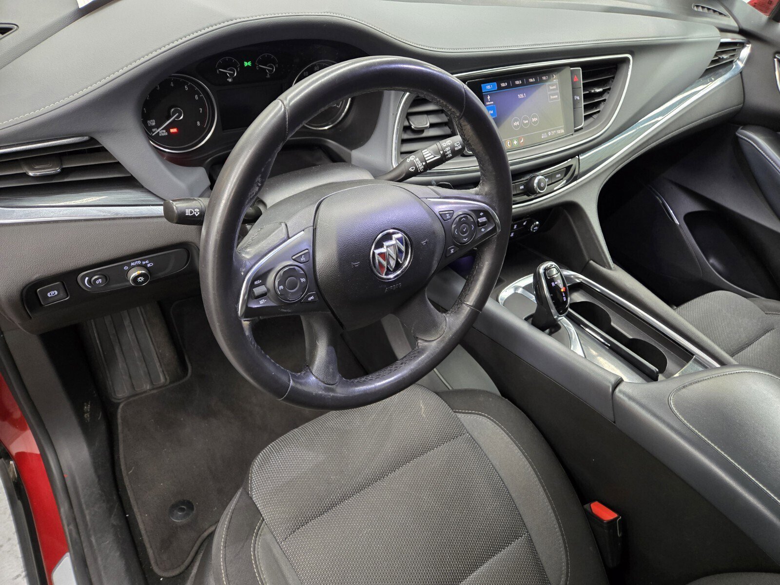 Used 2021 Buick Enclave Preferred w/ LPO, Cargo Package image 7