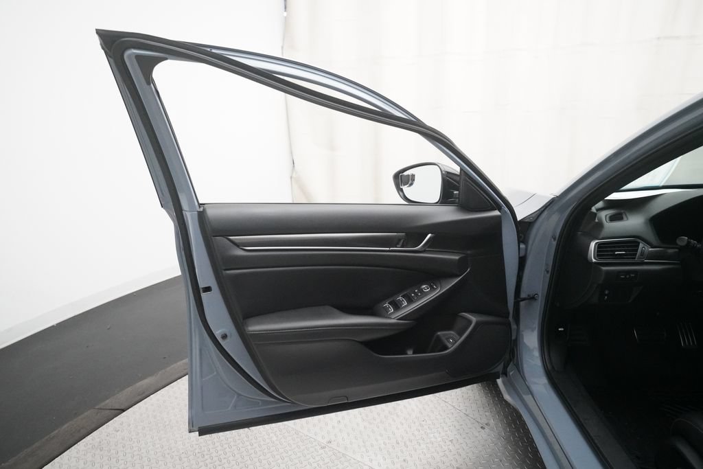 Certified 2022 Honda Accord Sport image 27