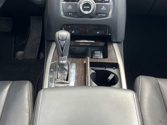 Used 2017 Acura RLX w/ Technology Package FWD image 18