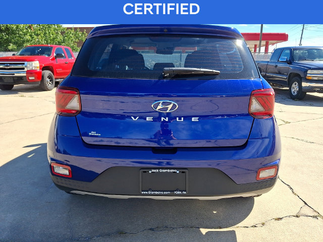 Certified 2022 Hyundai Venue SE FWD image 5