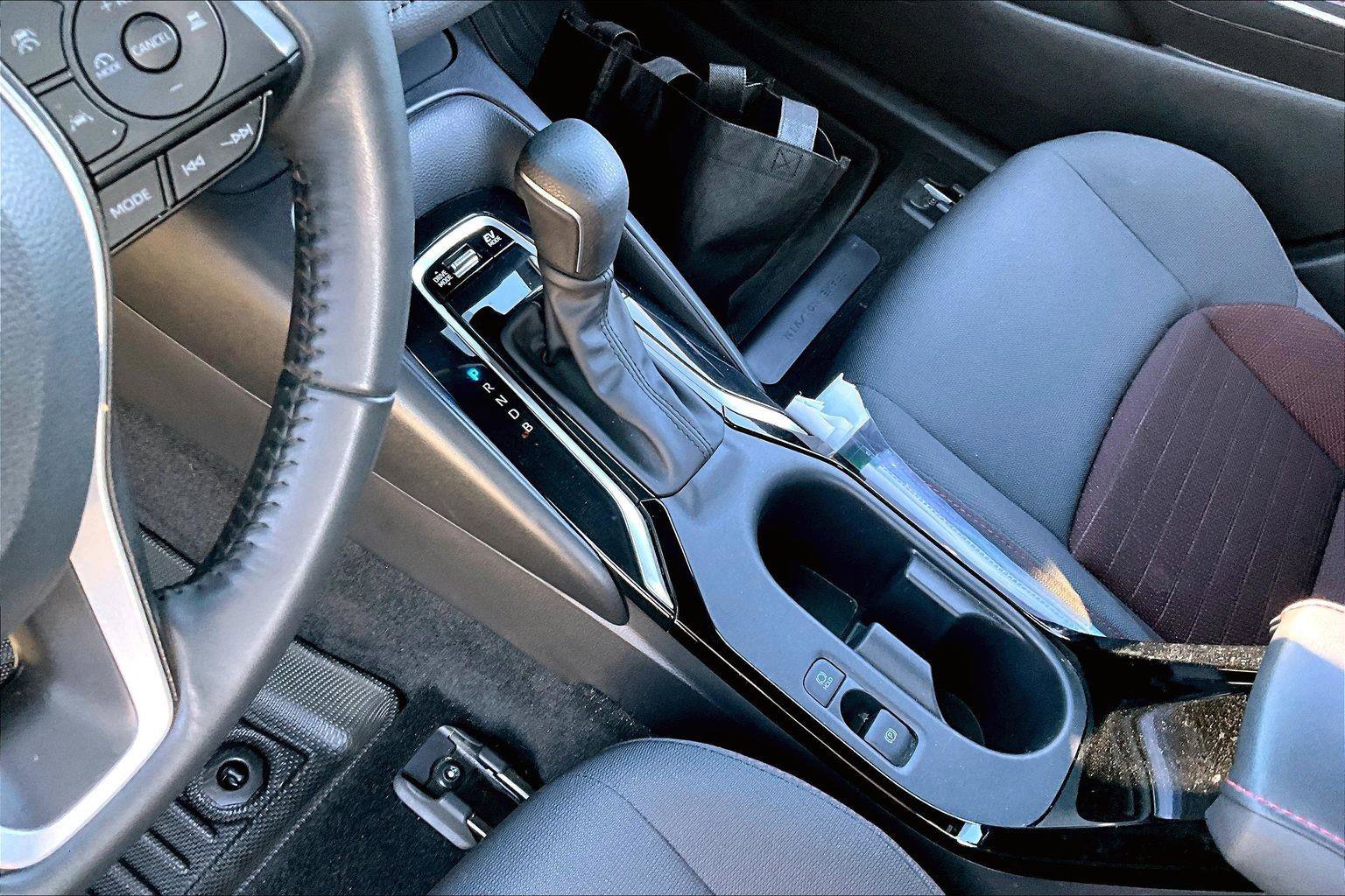 Certified 2024 Toyota Corolla SE image 13