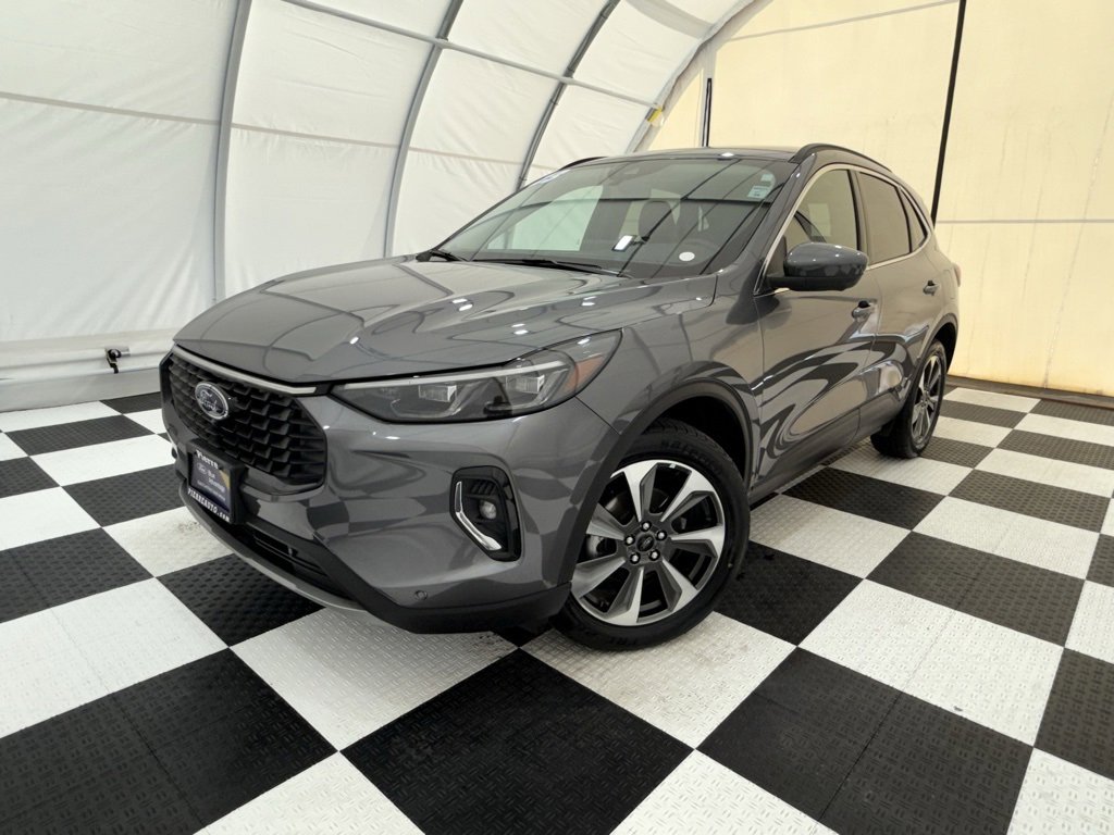 Used 2023 Ford Escape Platinum