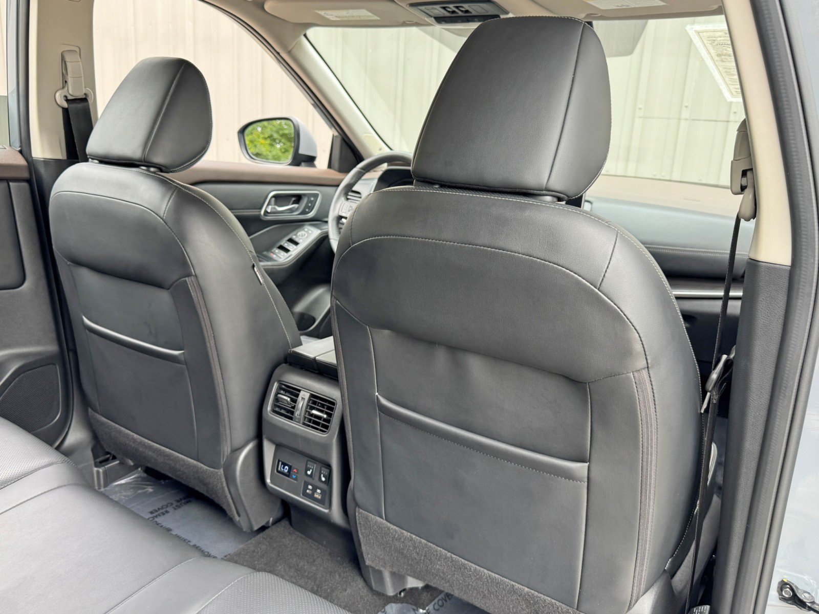 Used 2021 Nissan Rogue Platinum FWD image 31