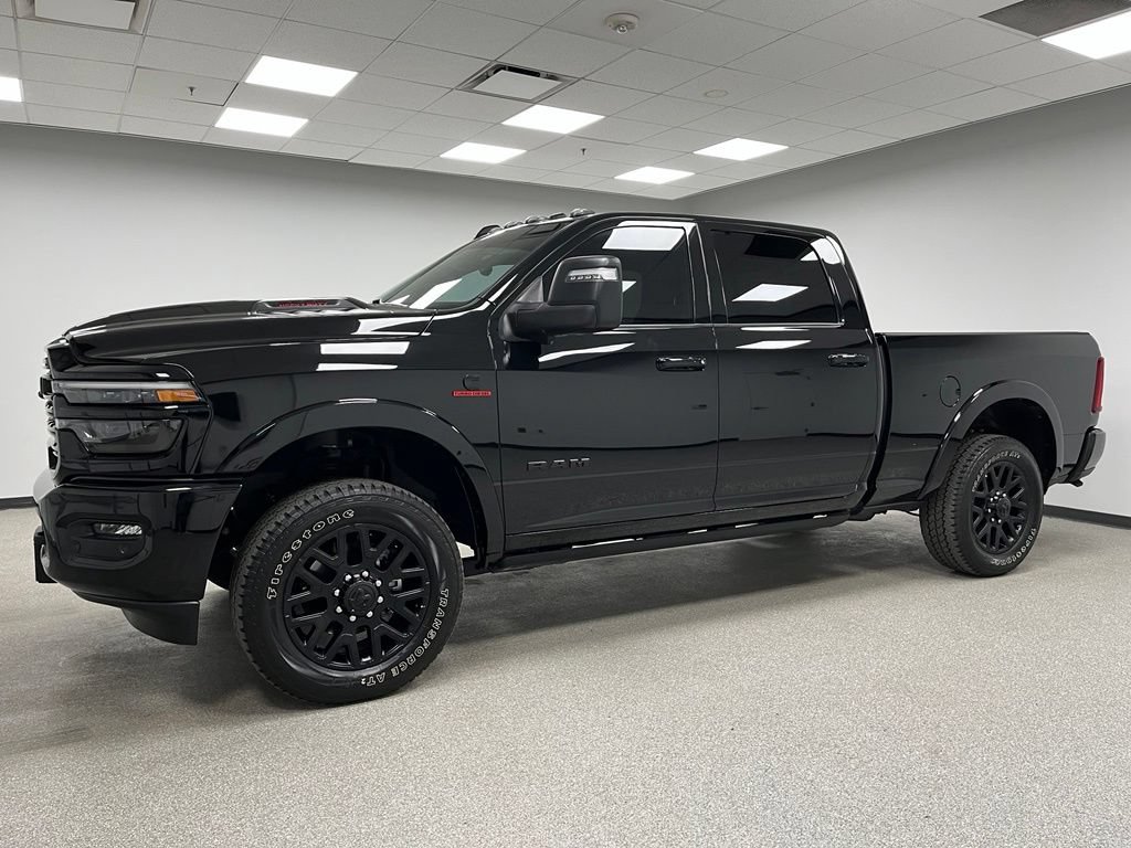 Used 2025 RAM 2500 Limited AWD/4WD image 6