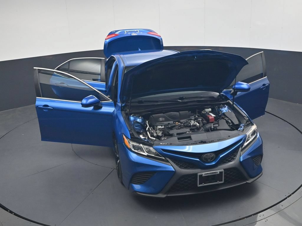 Used 2020 Toyota Camry SE FWD image 40