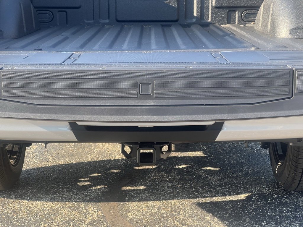 New 2025 Ford F150 XLT w/ Equipment Group 302A MID image 19