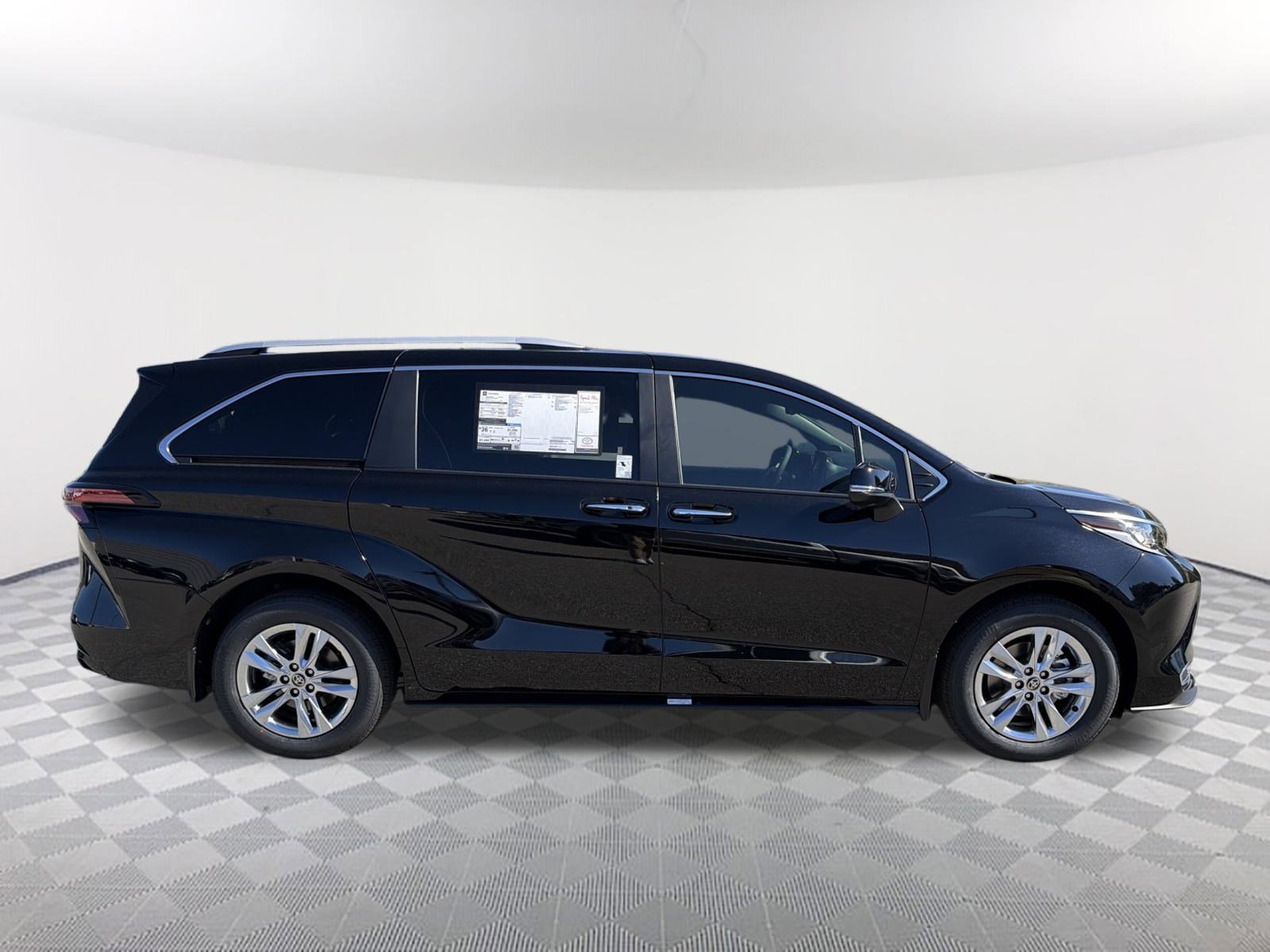New 2026 Toyota Sienna Limited image 8