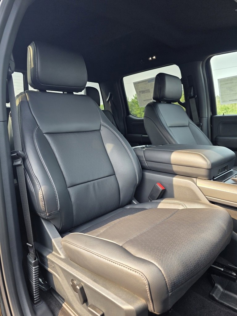 New 2025 Ford F150 Lariat w/ Equipment Group 501A Mid image 25