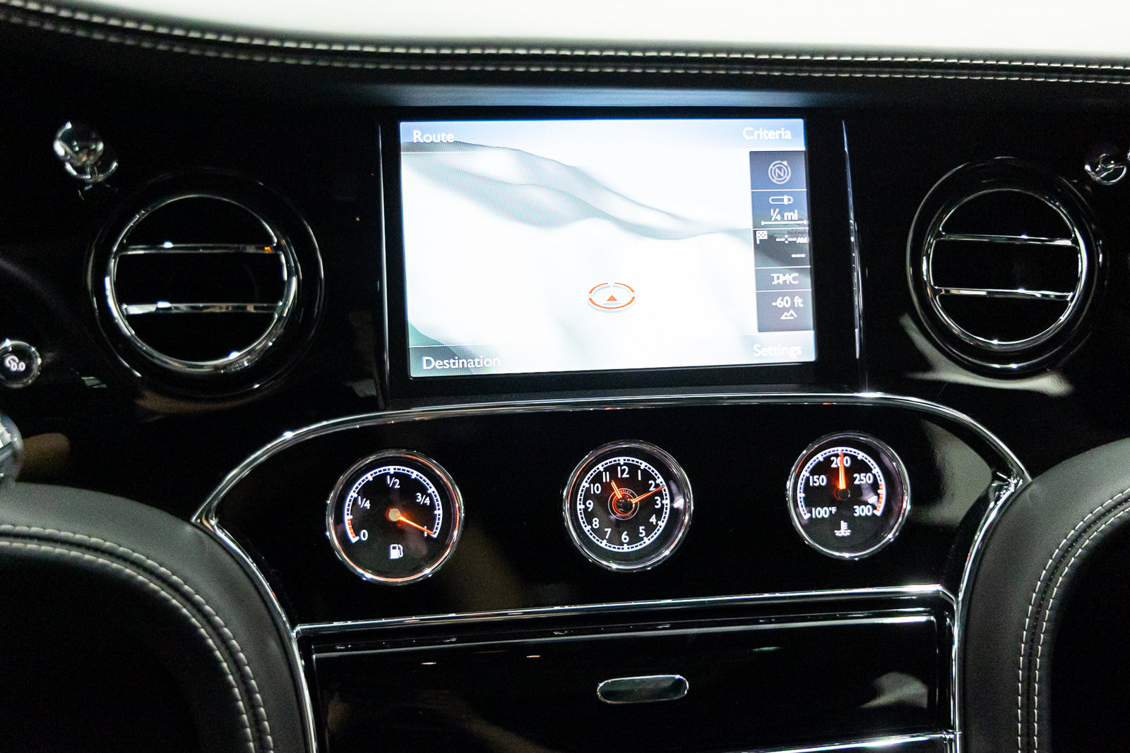 Used 2016 Bentley Mulsanne RWD image 31