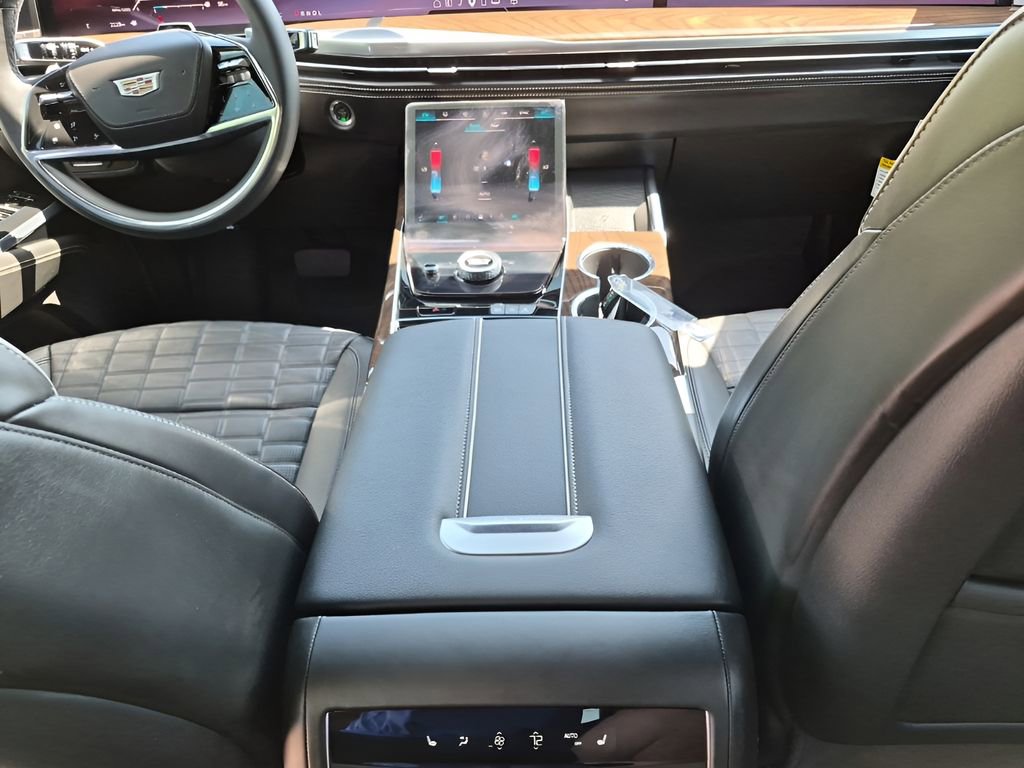 Certified 2026 Cadillac Escalade ESV Platinum Sport w/ LPO, ONYX Package image 23