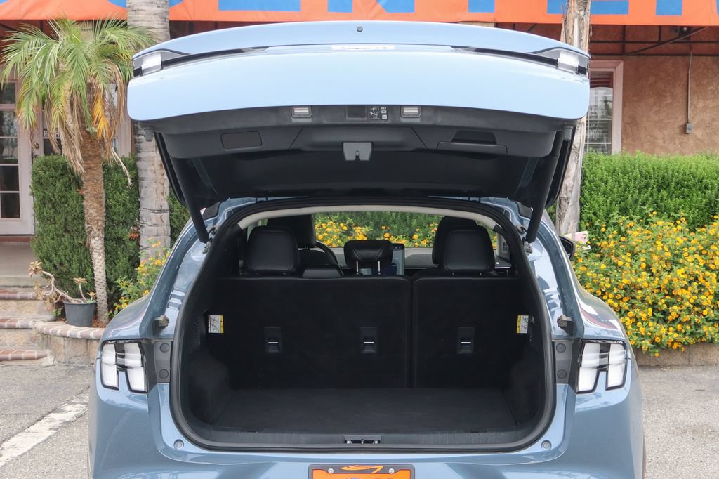 Used 2023 Ford Mustang Mach-E Premium RWD image 7