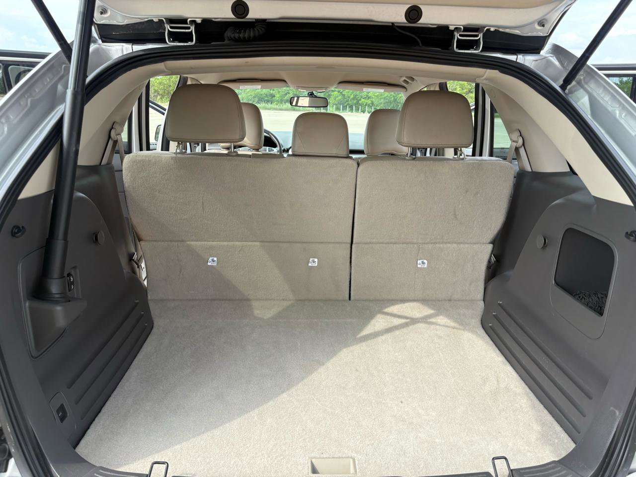 Used 2012 Ford Edge SEL image 38