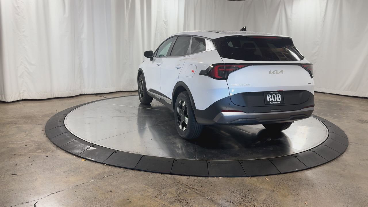 New 2026 Kia Sportage LX image 7