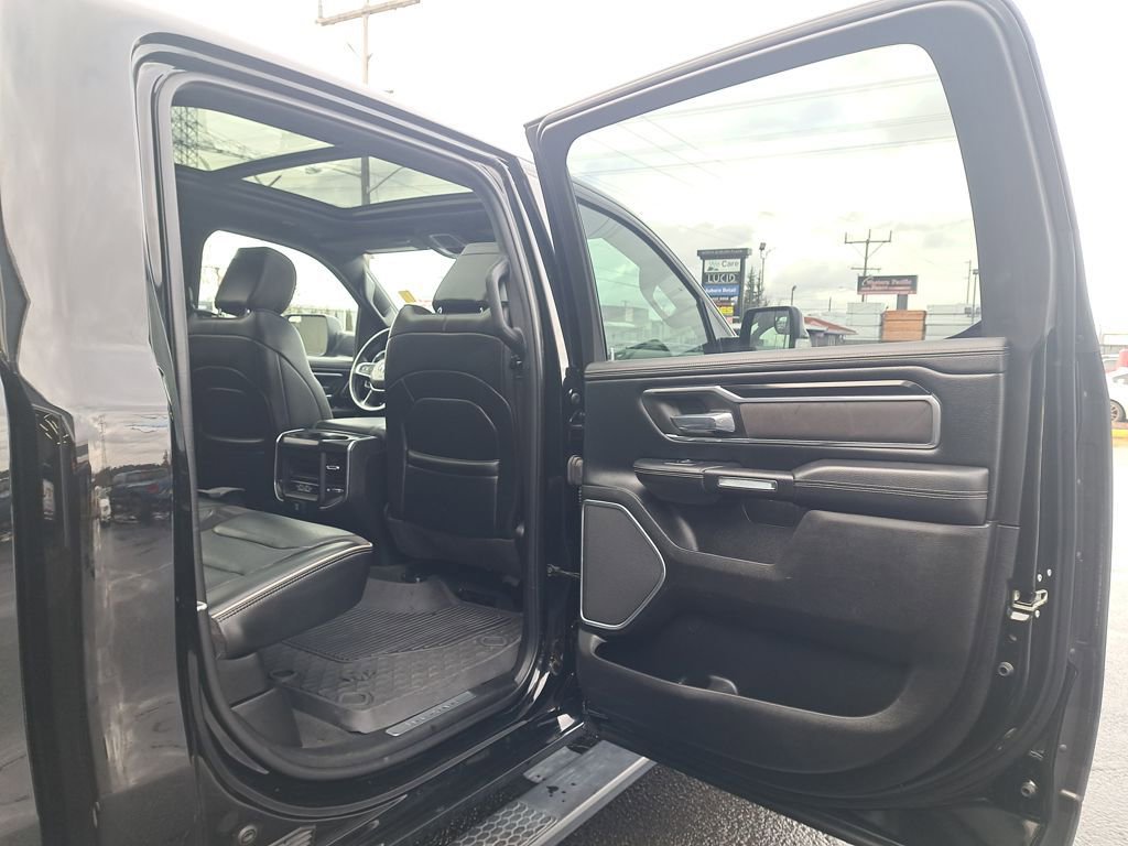 Used 2022 RAM 1500 Laramie image 14