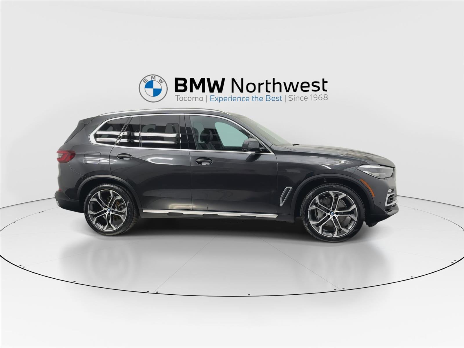 Used 2021 BMW X5 xDrive45e w/ Premium Package image 5