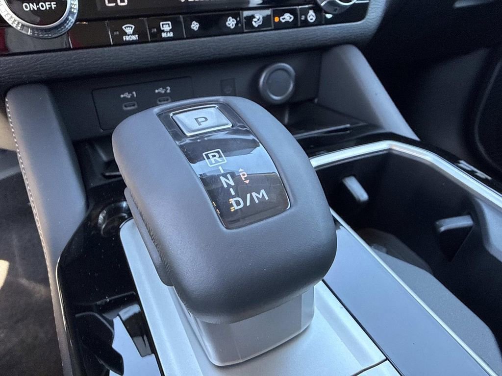 New 2026 Mitsubishi Outlander SE image 30