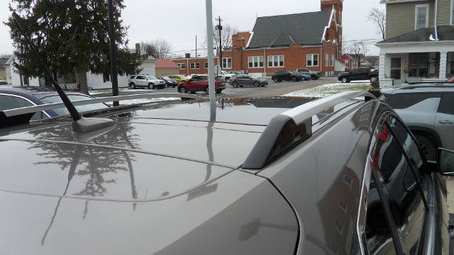 Used 2011 Cadillac SRX Performance AWD/4WD image 8