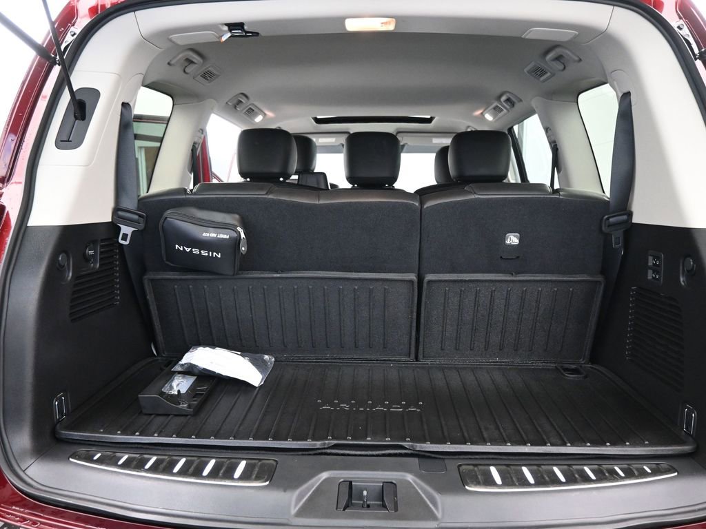 Used 2024 Nissan Armada Platinum w/ Cargo Package image 8