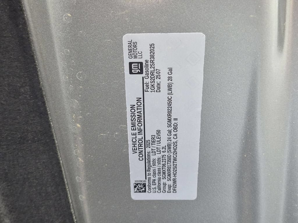 Used 2025 GMC Yukon Denali w/ Sun & Power Step Package AWD/4WD image 39