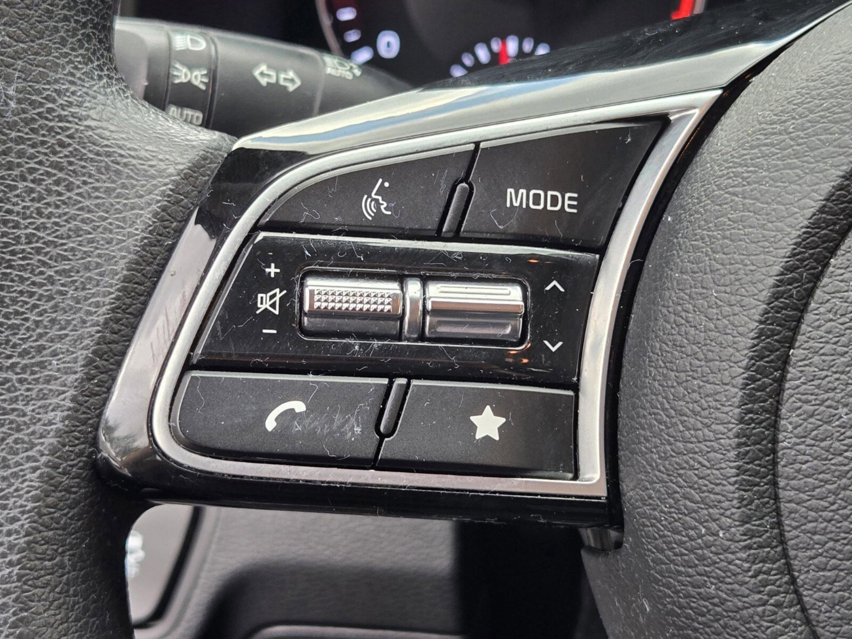 Used 2023 Kia Forte LXS w/ LXS Technology Package image 44