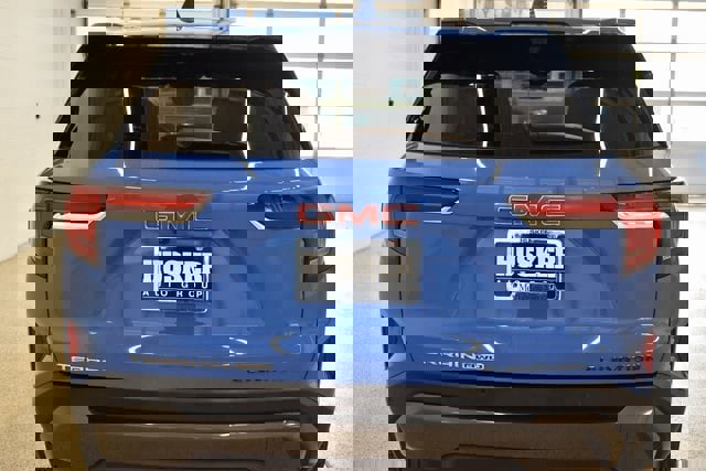 Used 2025 GMC Terrain Elevation w/ Technology Package II image 11