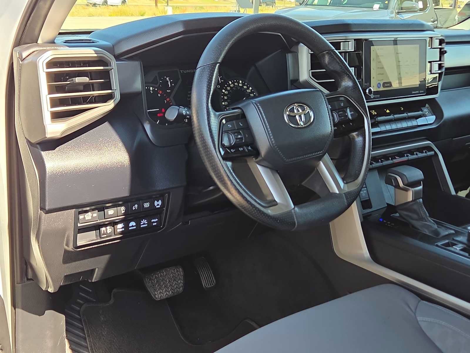 Used 2024 Toyota Tundra SR5 AWD/4WD image 10