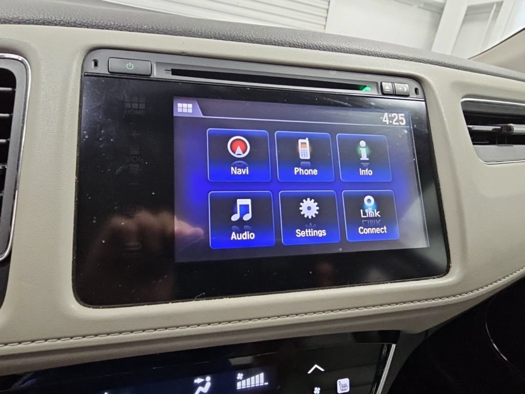 Used 2017 Honda HR-V EX-L image 14