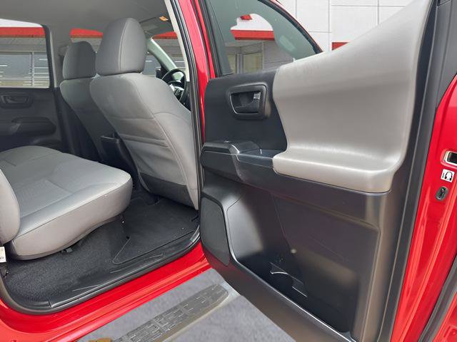 Used 2018 Toyota Tacoma SR w/ SR Convenience Package image 36