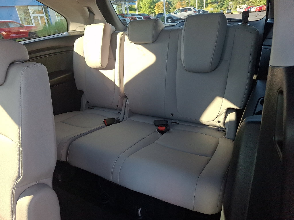 Used 2023 Honda Odyssey EX-L image 13