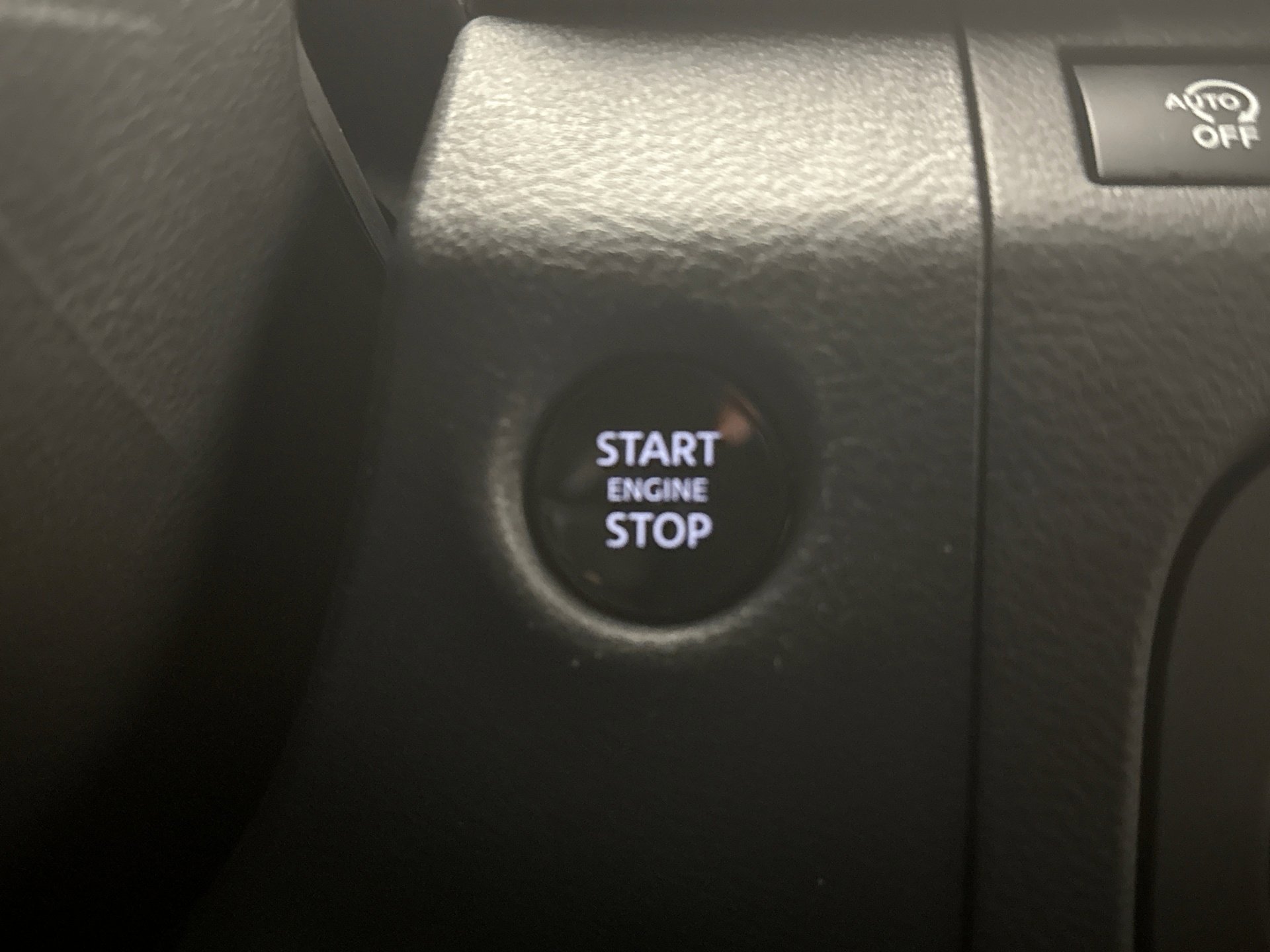 Used 2026 Nissan Frontier PRO-4X w/ Pro-4x Convenience Package AWD/4WD image 19