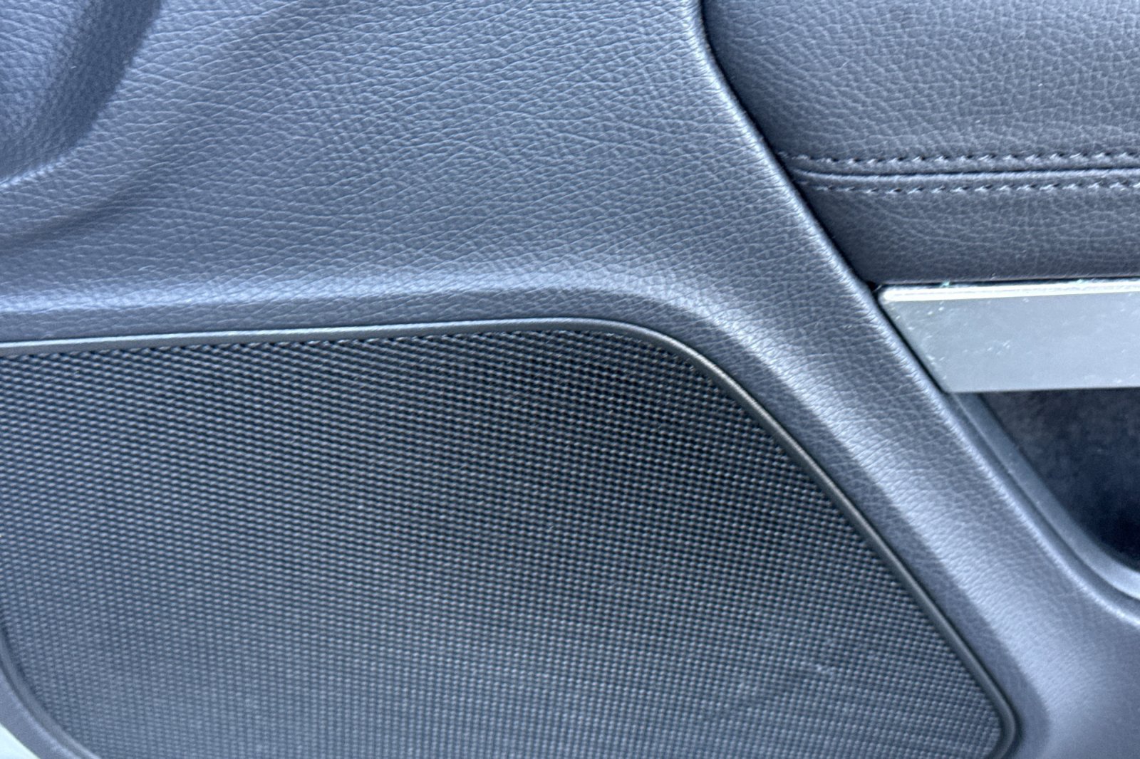 Used 2016 Mercedes-Benz E 400 Cabriolet image 21