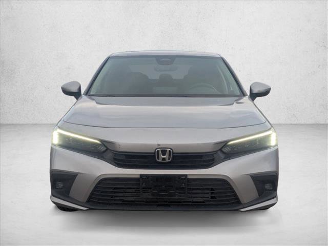 Used 2022 Honda Civic Touring image 2
