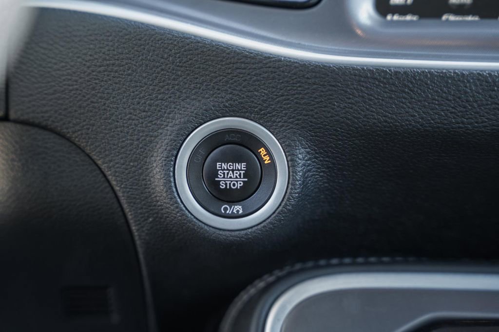 Used 2022 Dodge Challenger R/T Scat Pack image 25