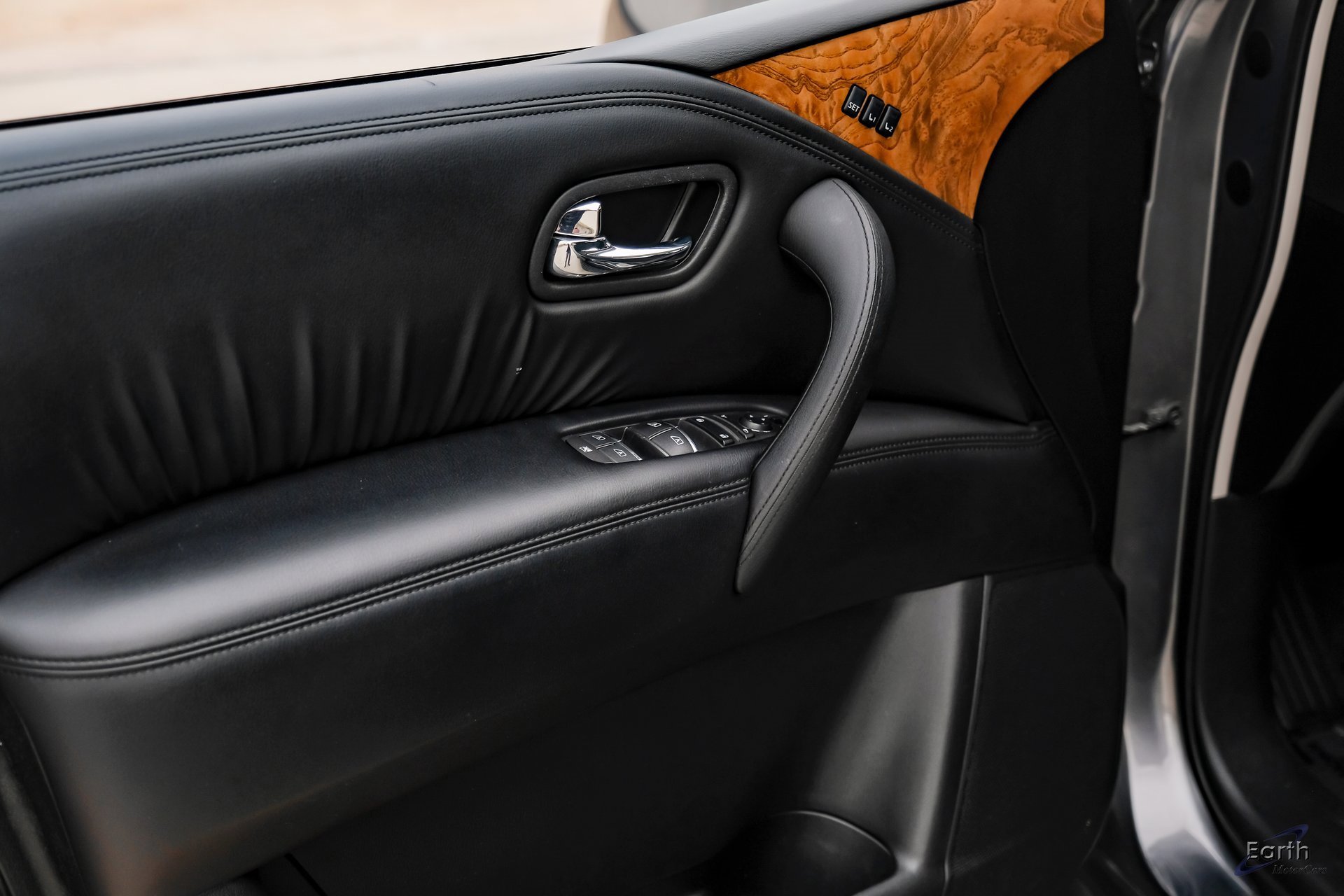 Used 2021 Nissan Armada SL w/ Captain's Chairs Package image 81