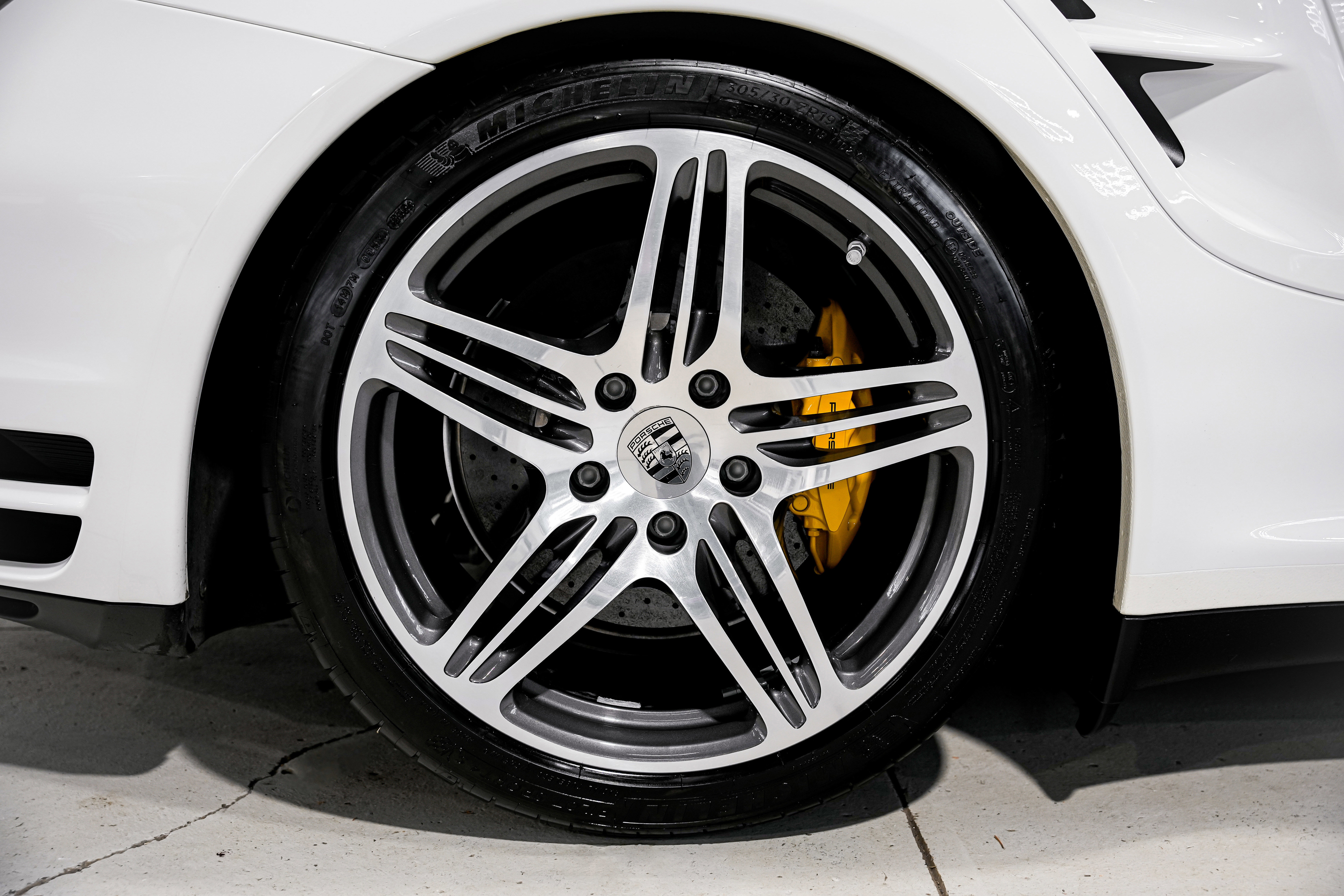 Used 2007 Porsche 911 Turbo image 50