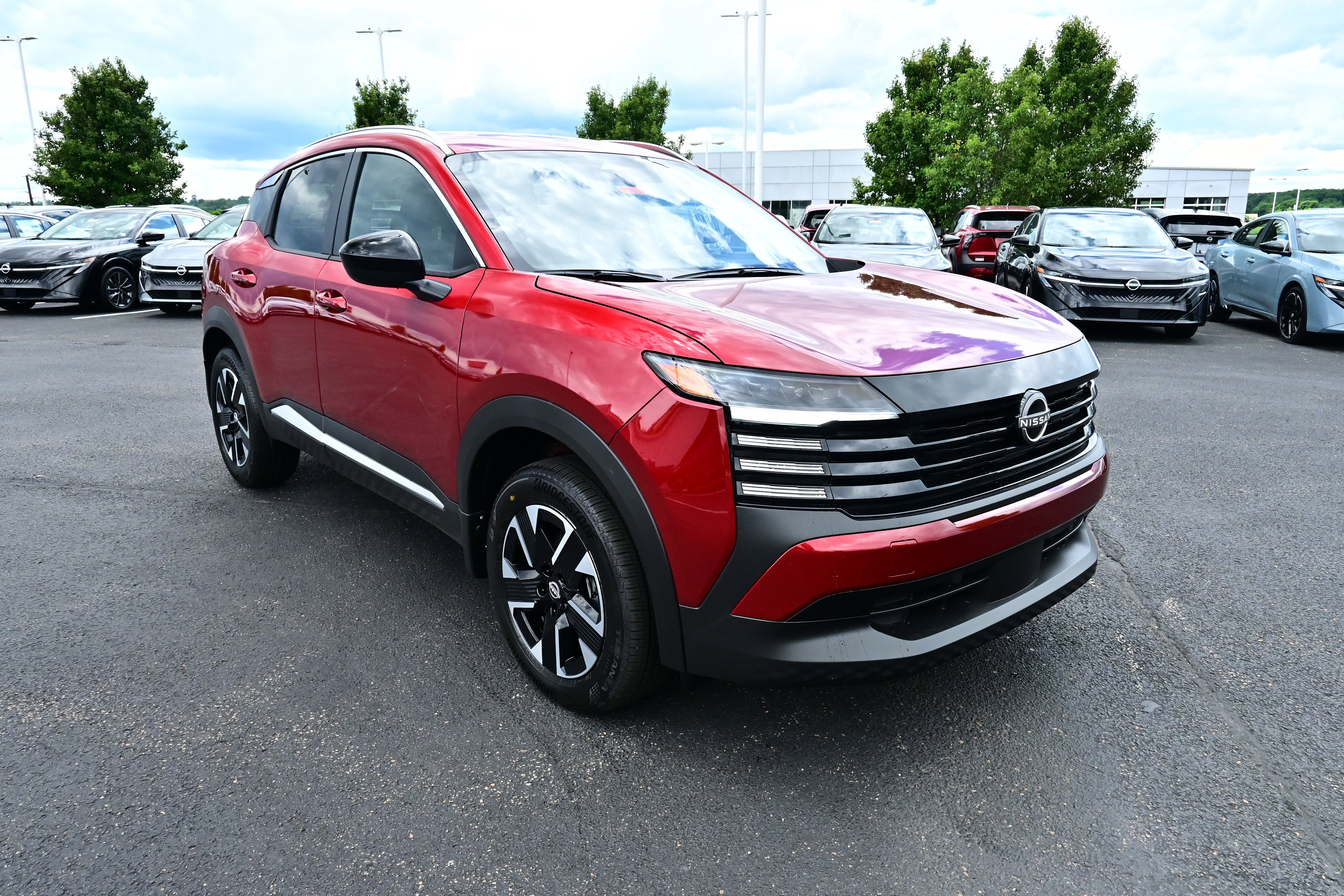 New 2026 Nissan Kicks SV w/ SV Premium Package AWD/4WD image 2