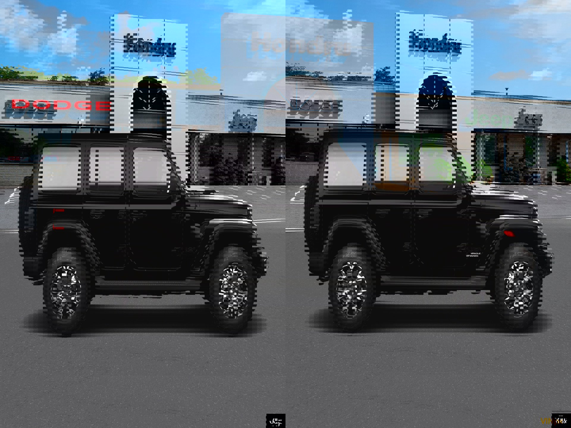 New 2025 Jeep Wrangler Unlimited Sahara w/ Dual Top Group image 9