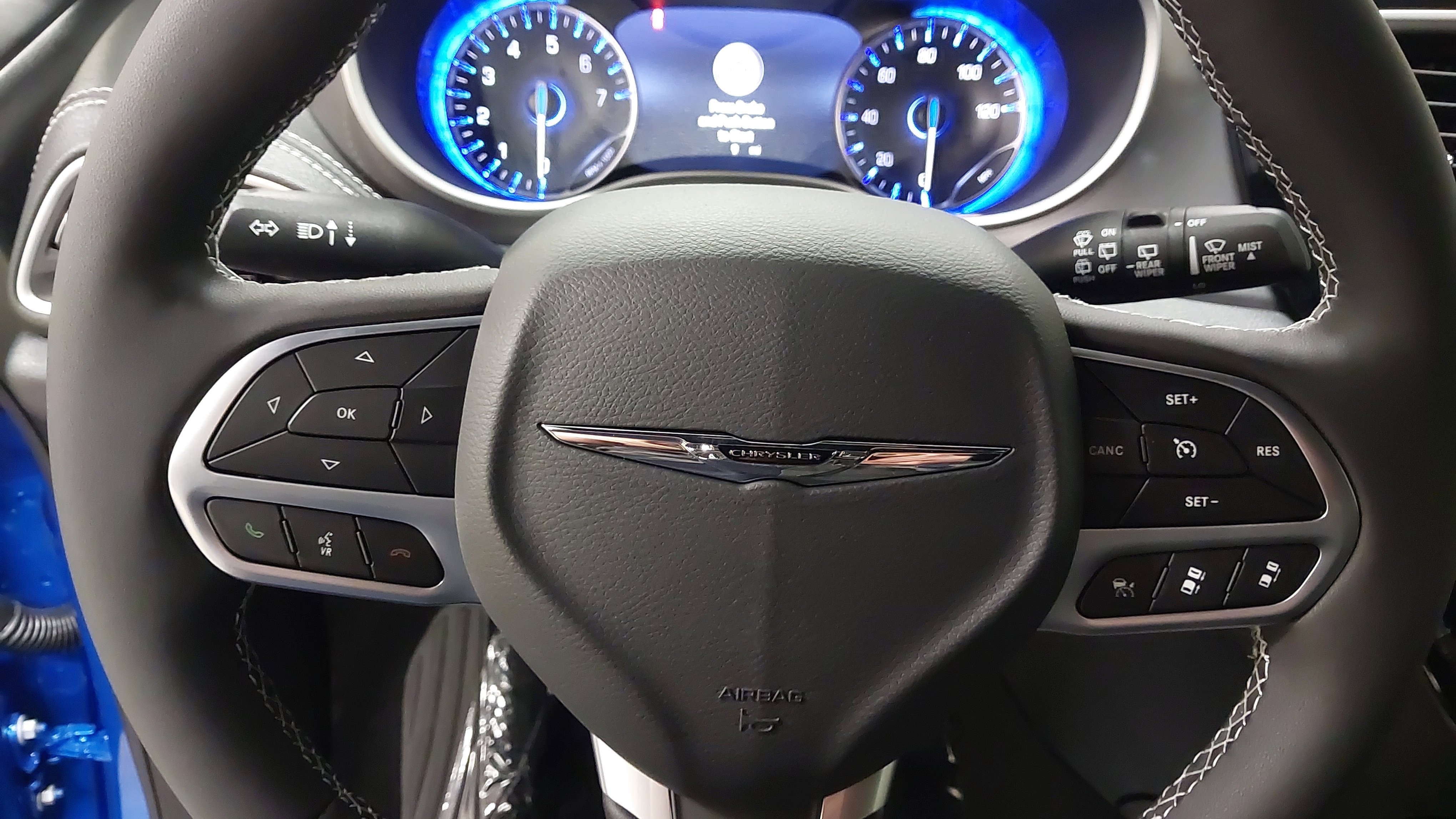 New 2026 Chrysler Pacifica Select image 35