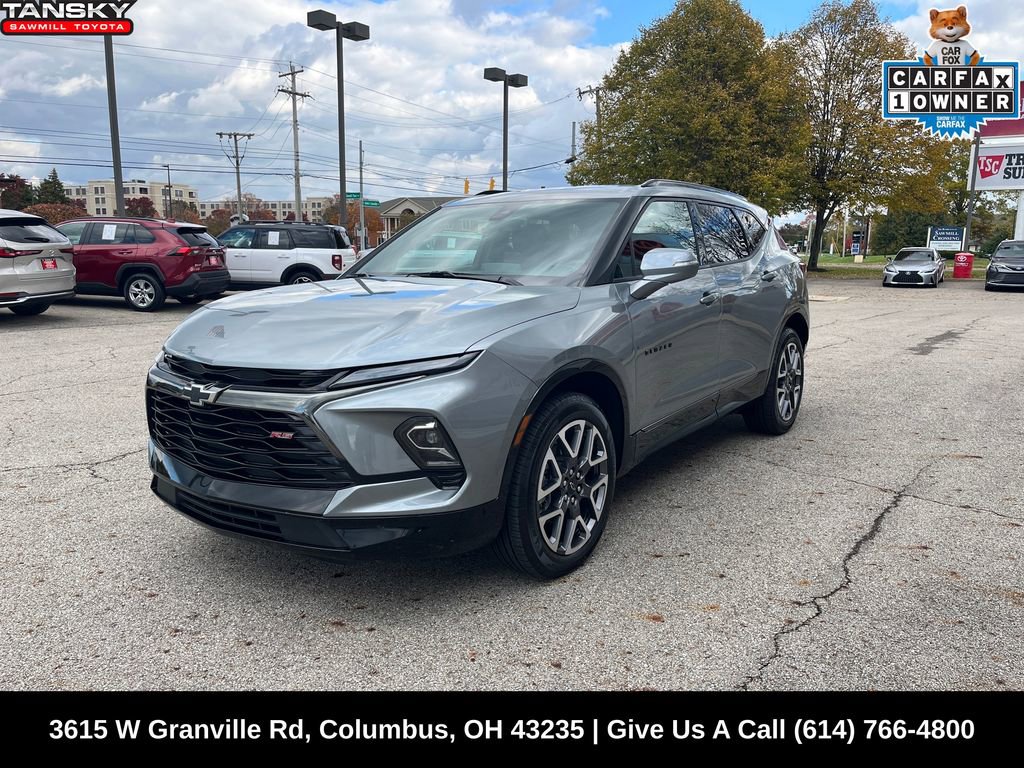 Used 2025 Chevrolet Blazer RS image 1