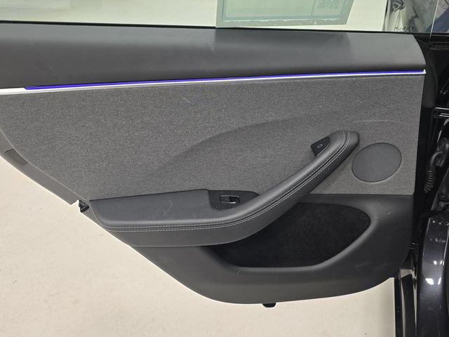 Used 2024 Tesla Model 3 Long Range RWD image 7