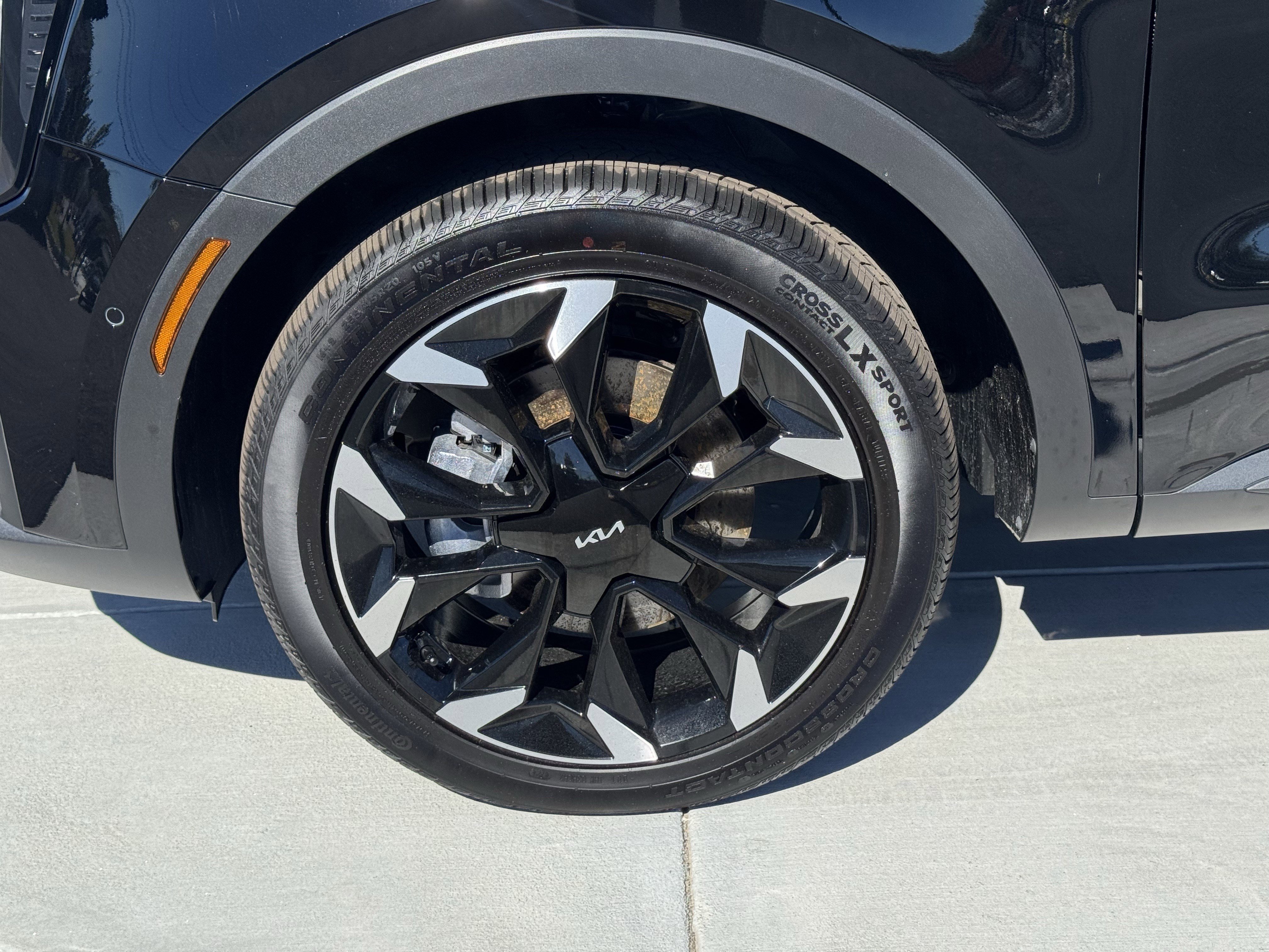 New 2025 Kia Sorento SX image 10