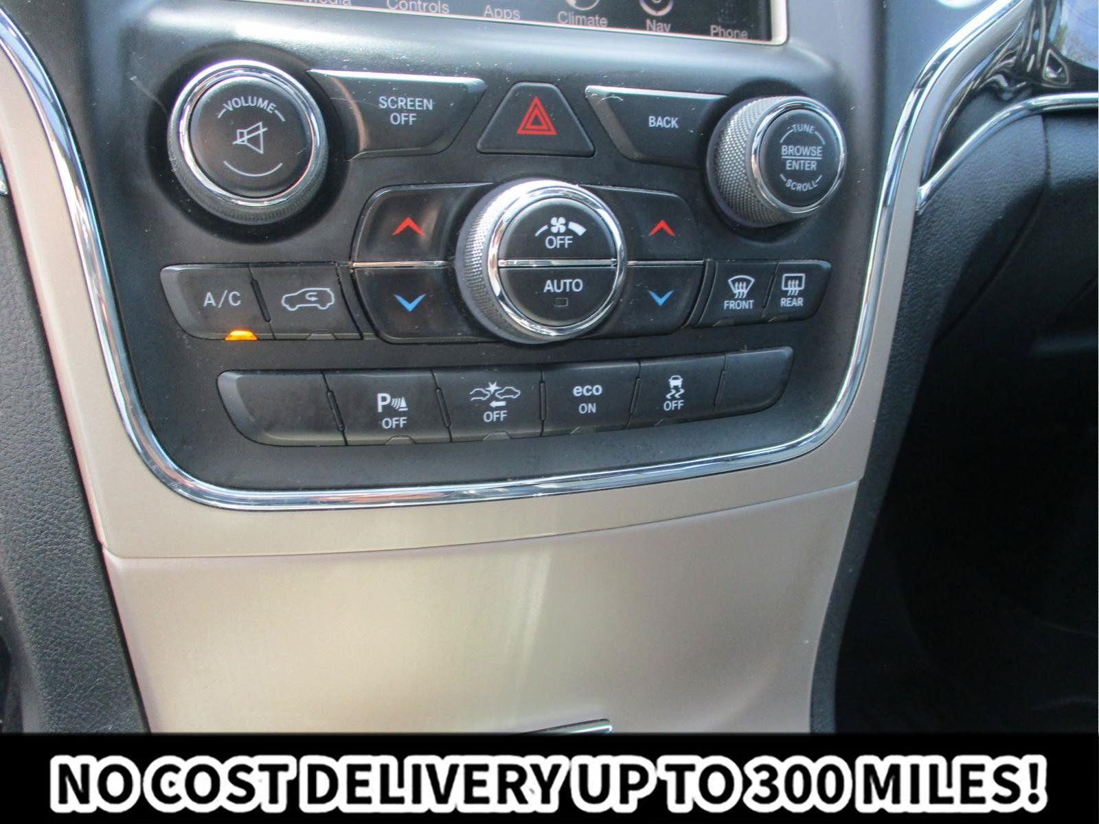 Used 2015 Jeep Grand Cherokee Overland w/ Advanced Technology Group AWD/4WD image 19