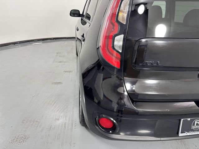 Used 2017 Kia Soul EV FWD image 29