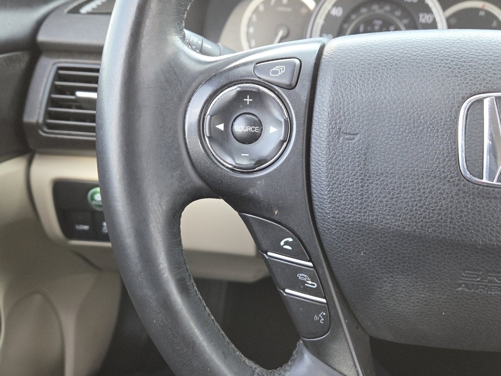 Used 2014 Honda Accord EX-L image 28