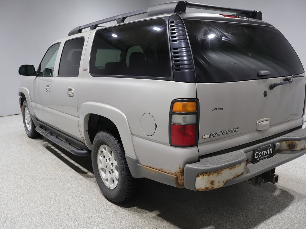 Used 2006 Chevrolet Suburban Z71 w/ Z71 Preferred Equipment Group AWD/4WD image 6