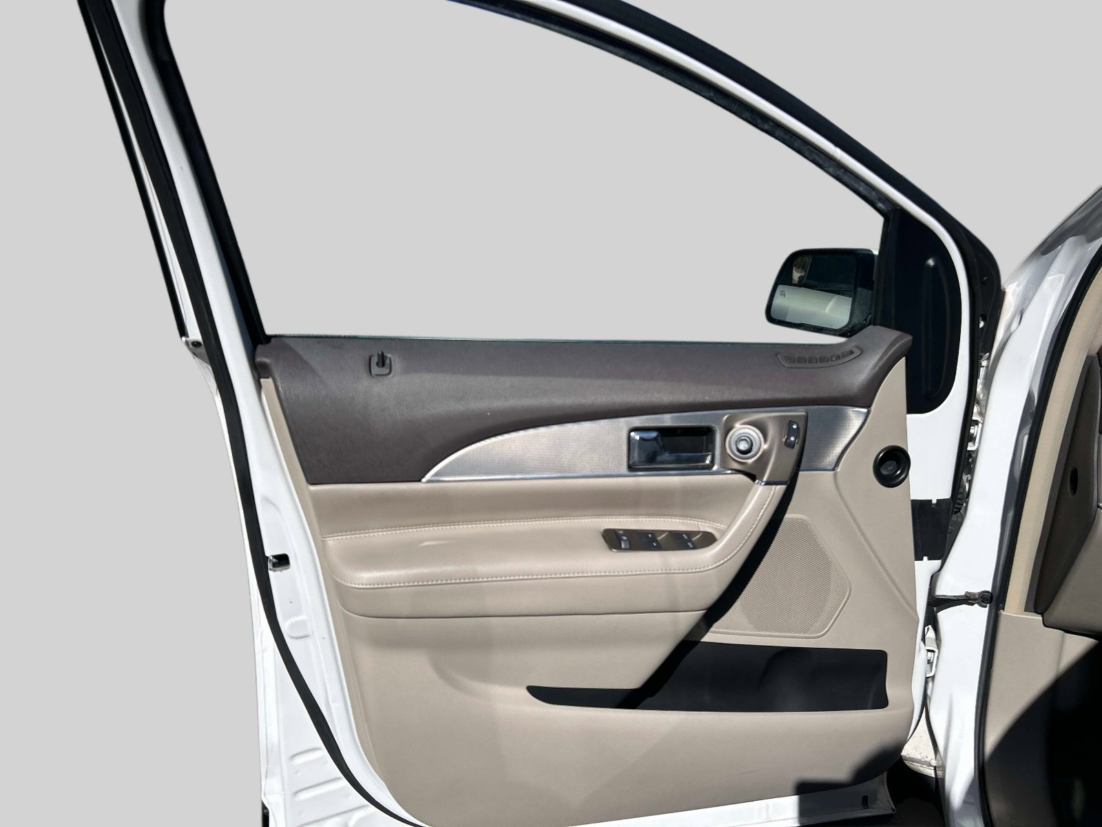 Used 2013 Lincoln MKX FWD image 18