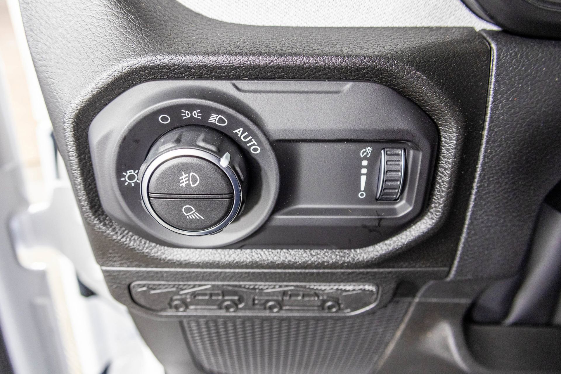 New 2026 Jeep Gladiator Willys image 32